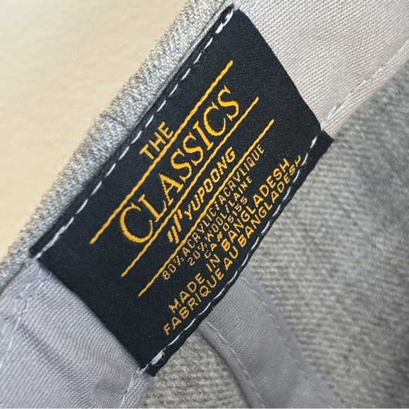 THE CLASSICS YUPOONG Gray Snapback Acrylic Wool Ballcap Hat Embroidered Pig NEW - Picture 10 of 11